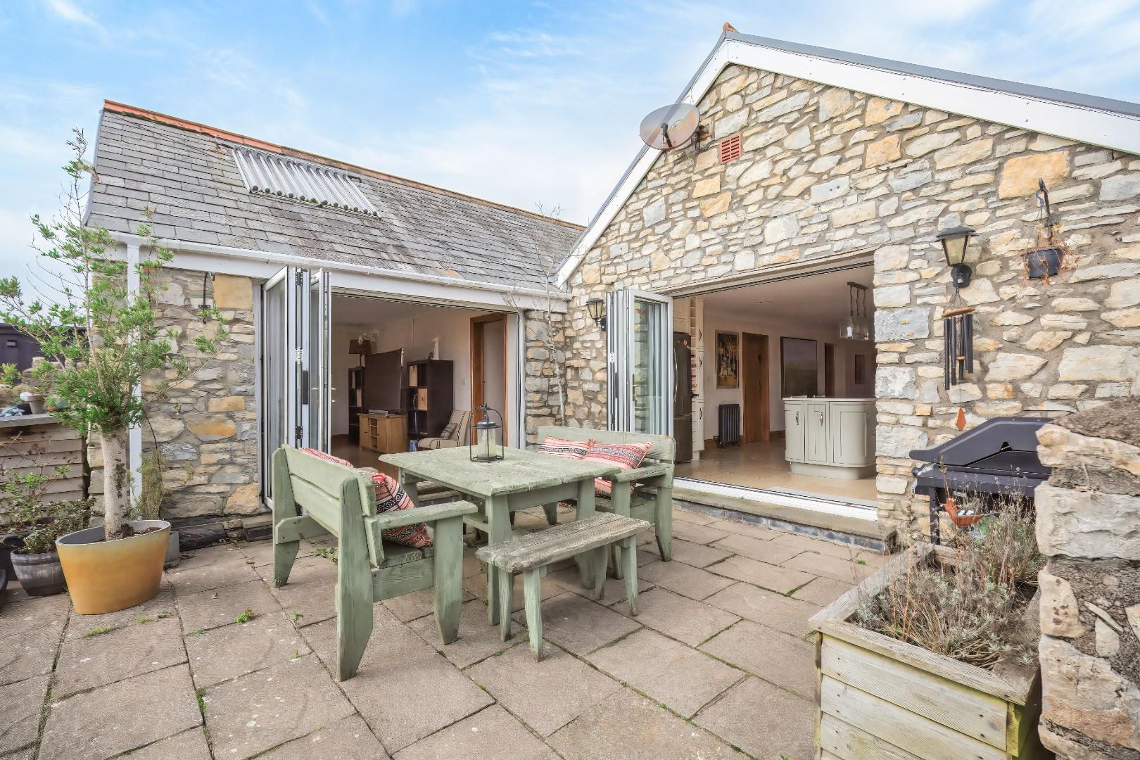 Yr Ysgubor, Llandow, Vale Of Glamorgan, CF71 7PX